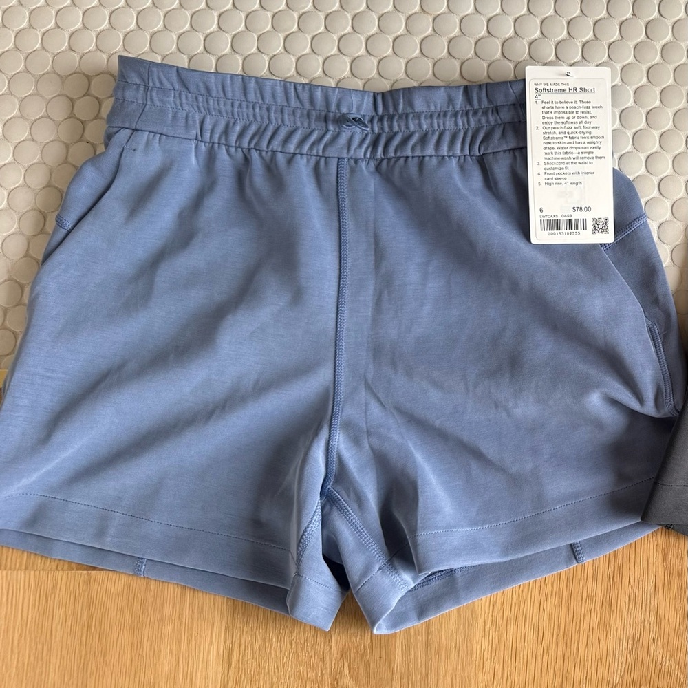 Lululemon softstreme softstream shorts size 6 oasis blue new with tags